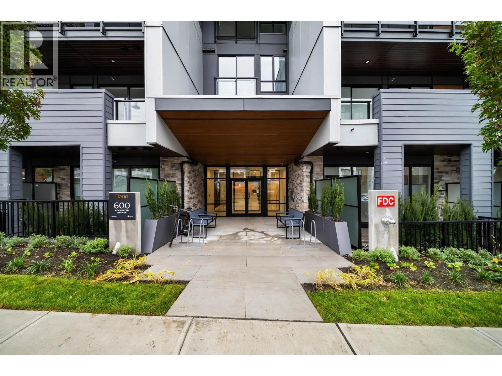 609 600 ROCHESTER AVENUE