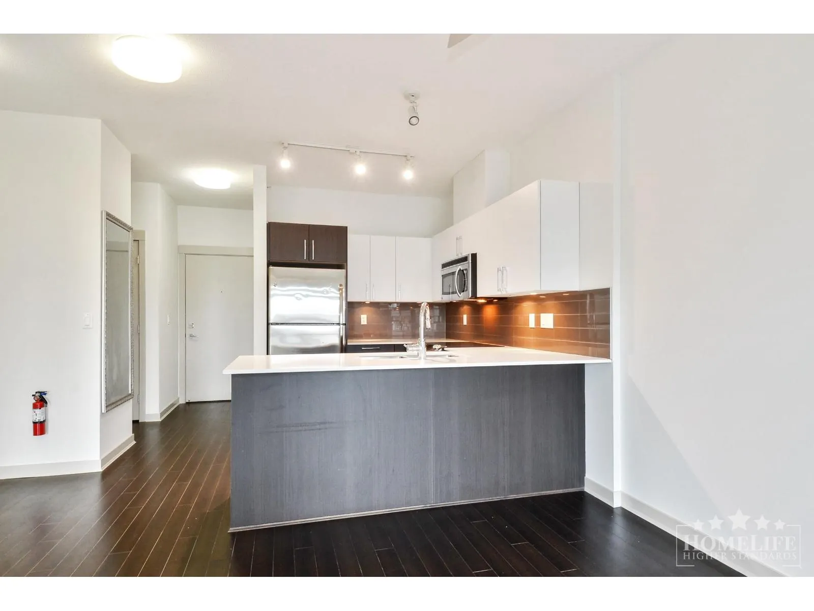 506 10523 UNIVERSITY DRIVE