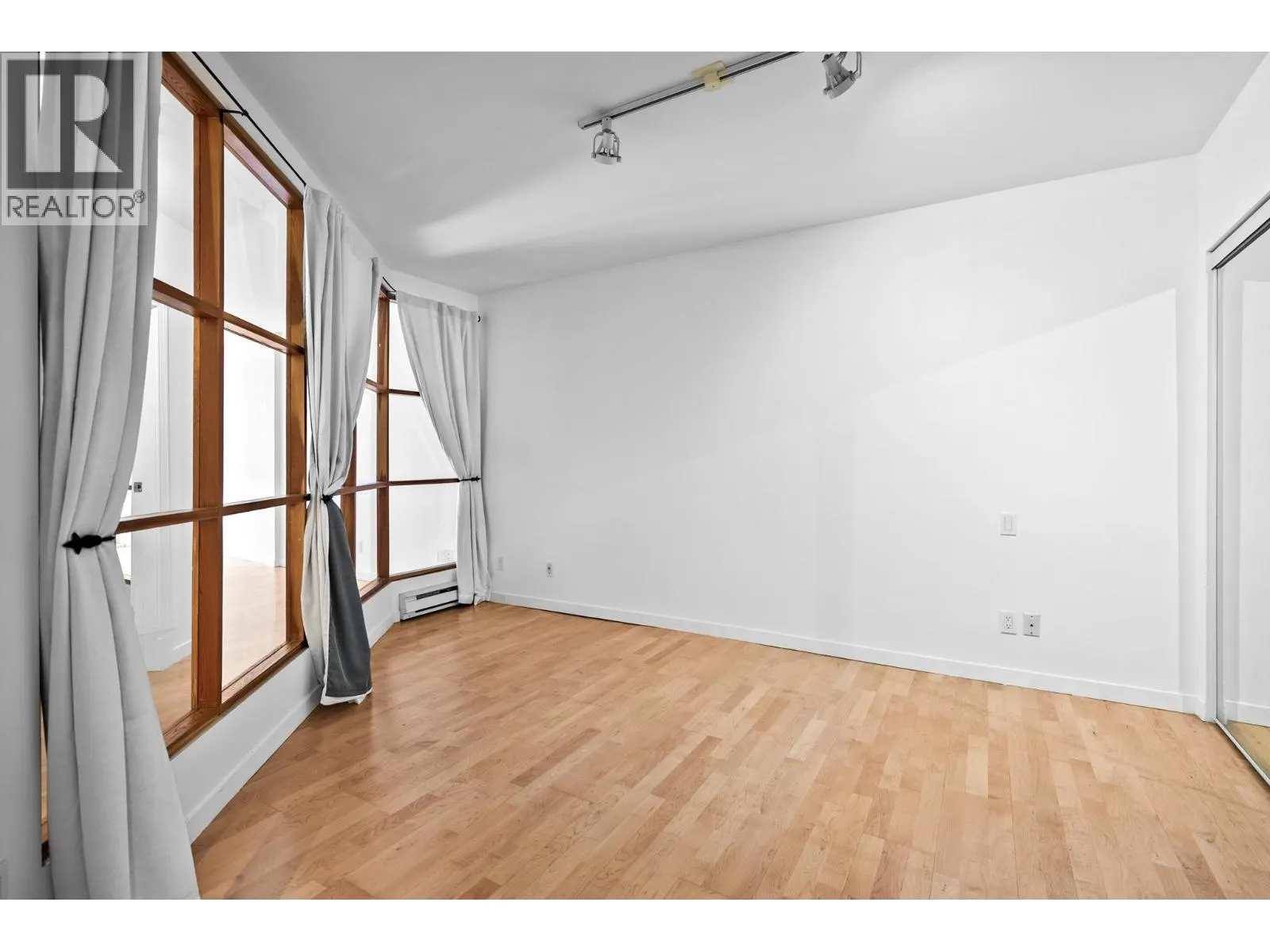 301 1238 HOMER STREET