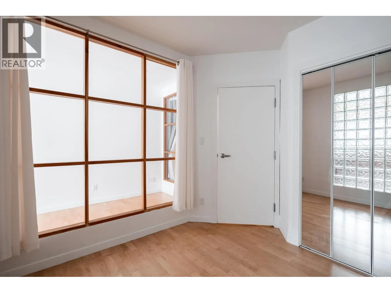 301 1238 HOMER STREET