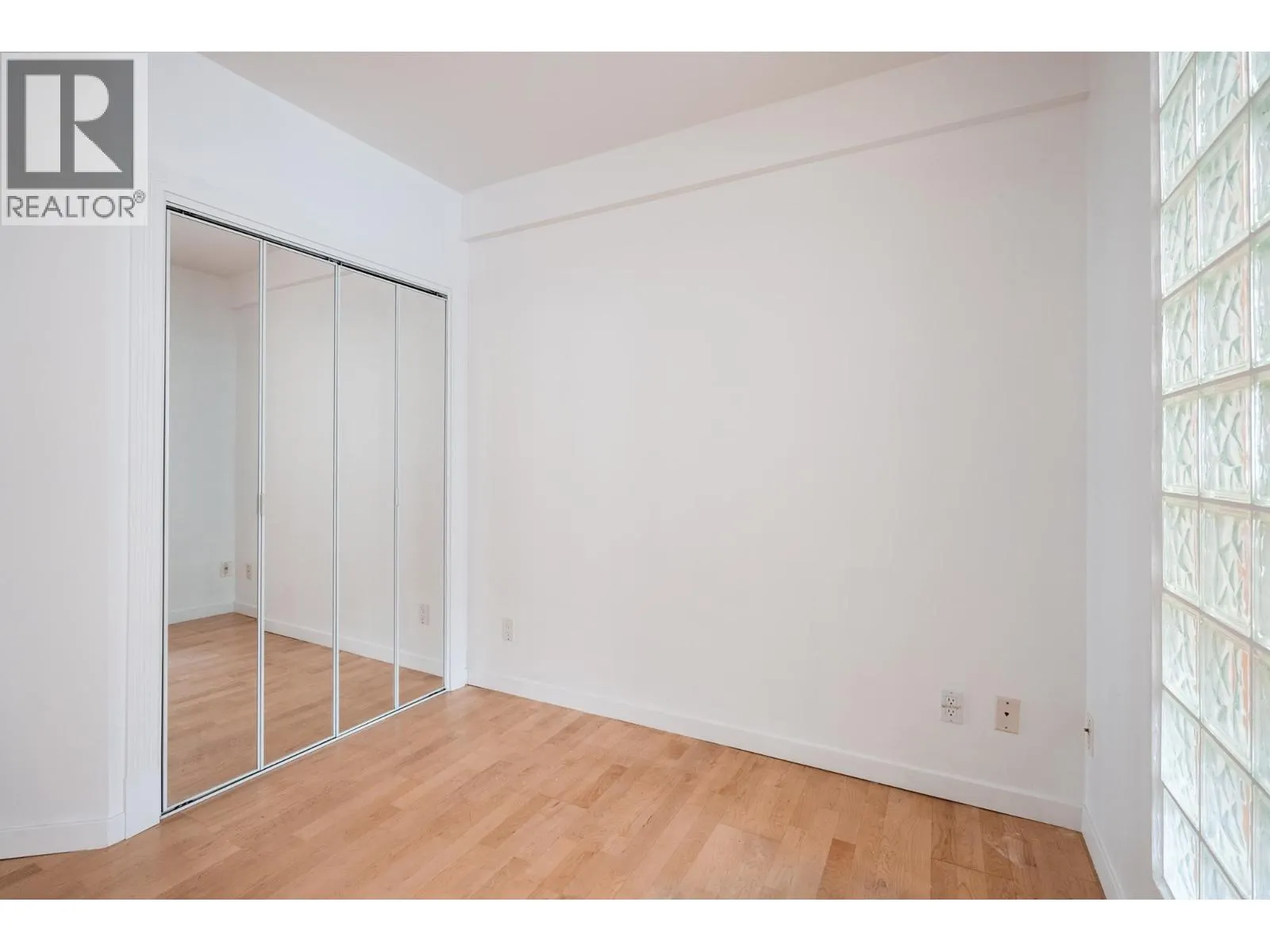 301 1238 HOMER STREET