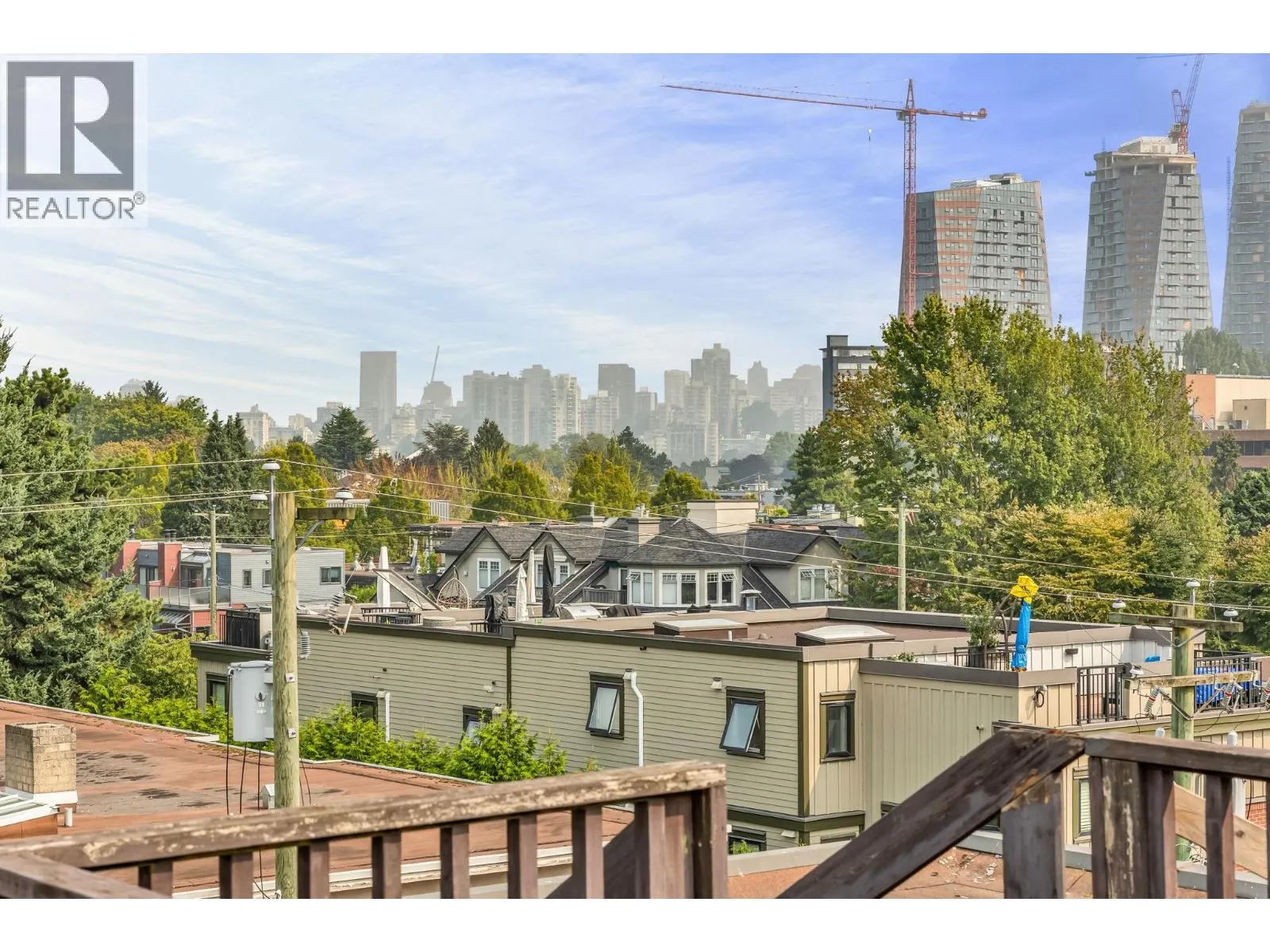 207 2025 W 2ND AVENUE