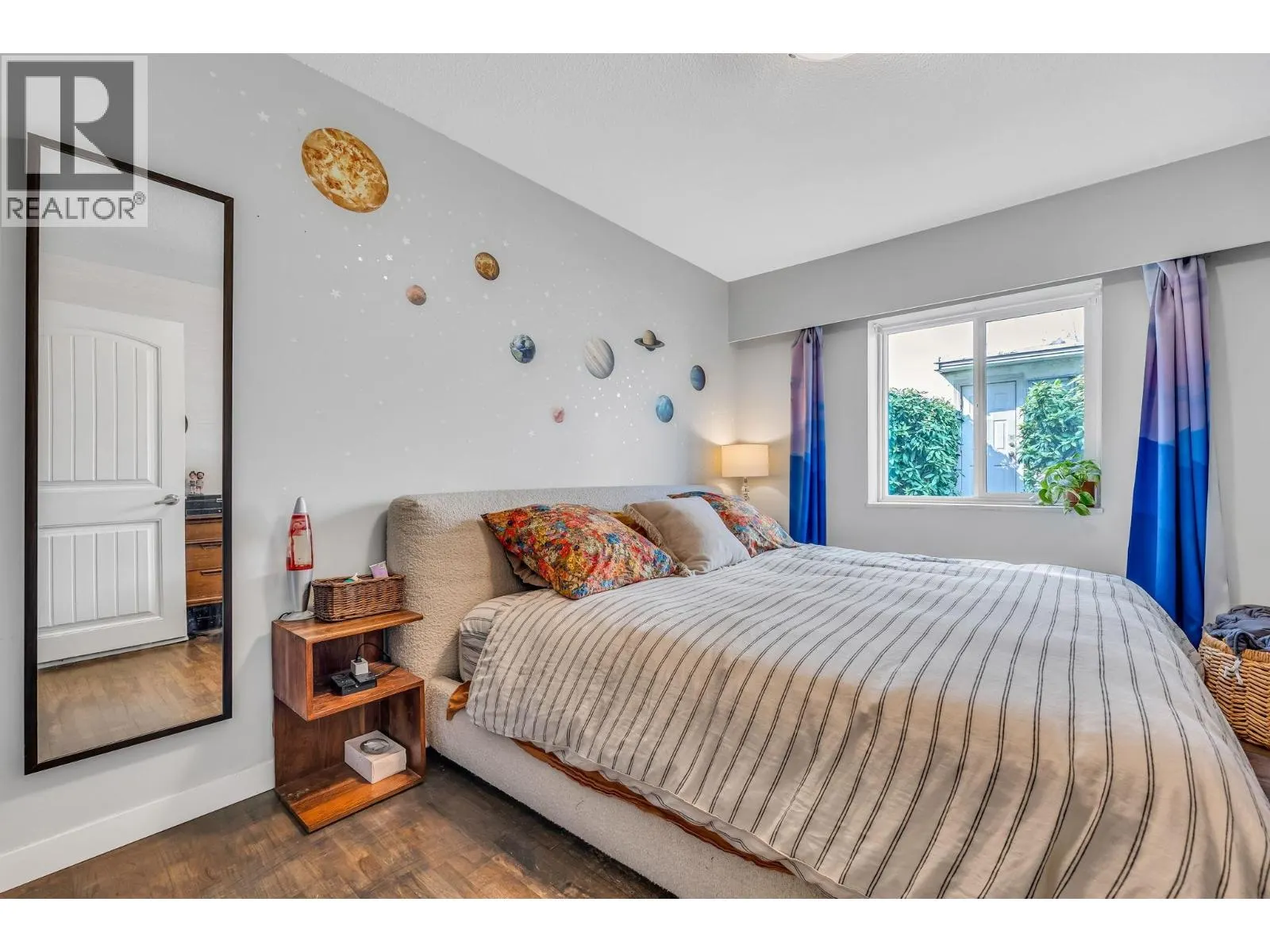 207 2025 W 2ND AVENUE