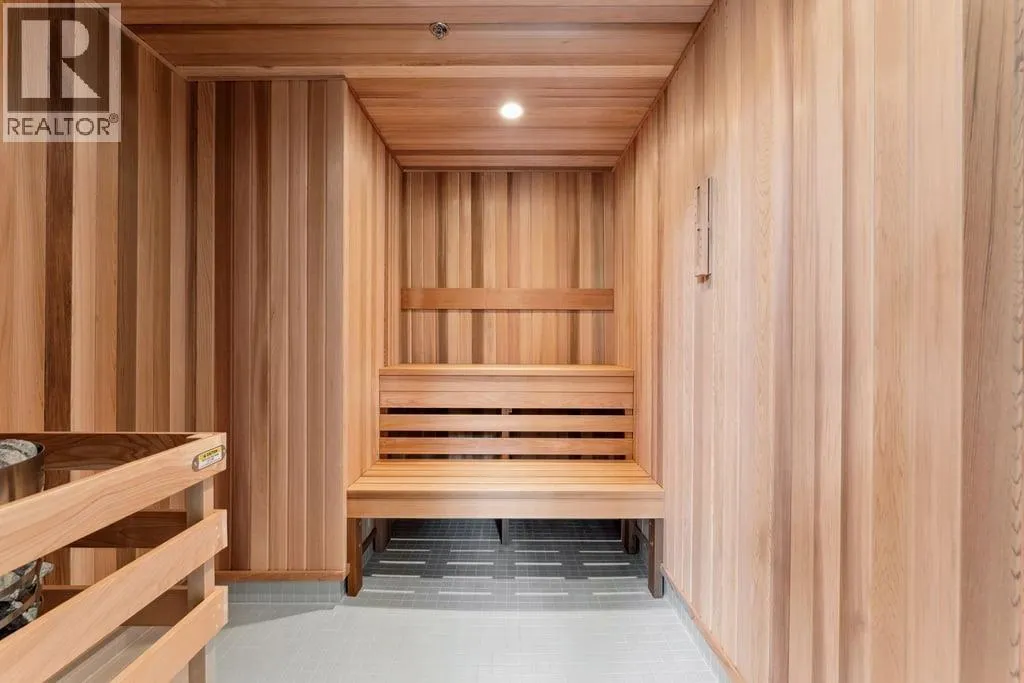 805 6188 WILSON AVENUE