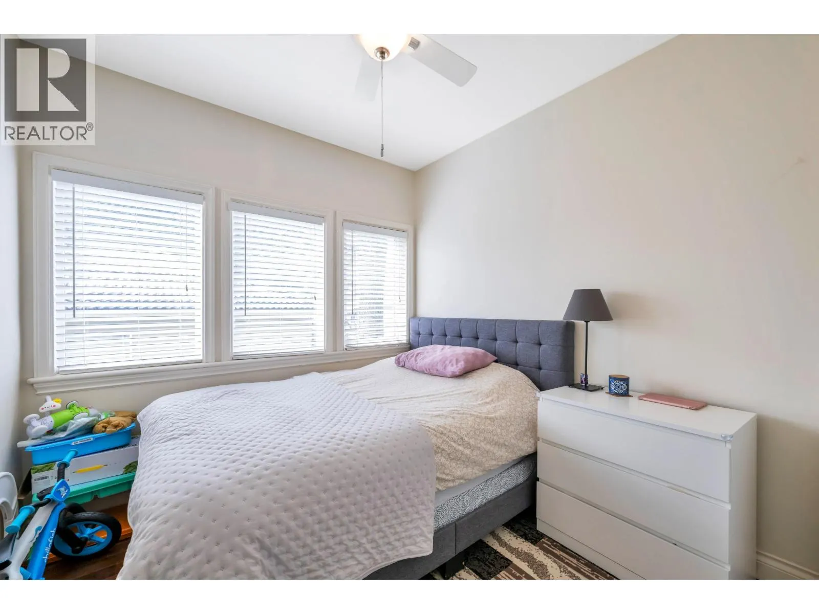 6271 ARLINGTON STREET