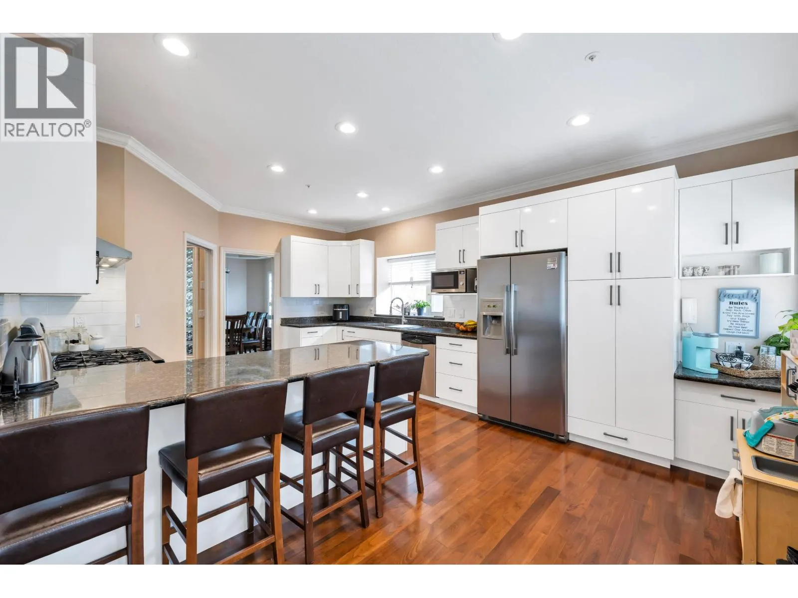 6271 ARLINGTON STREET