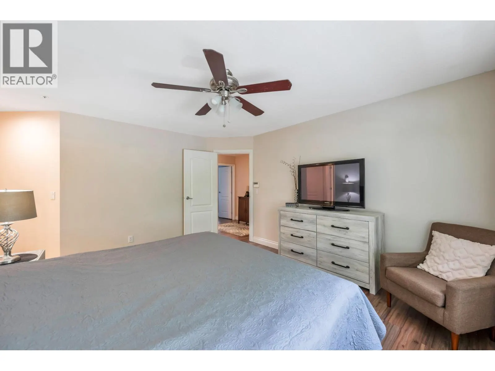 6271 ARLINGTON STREET