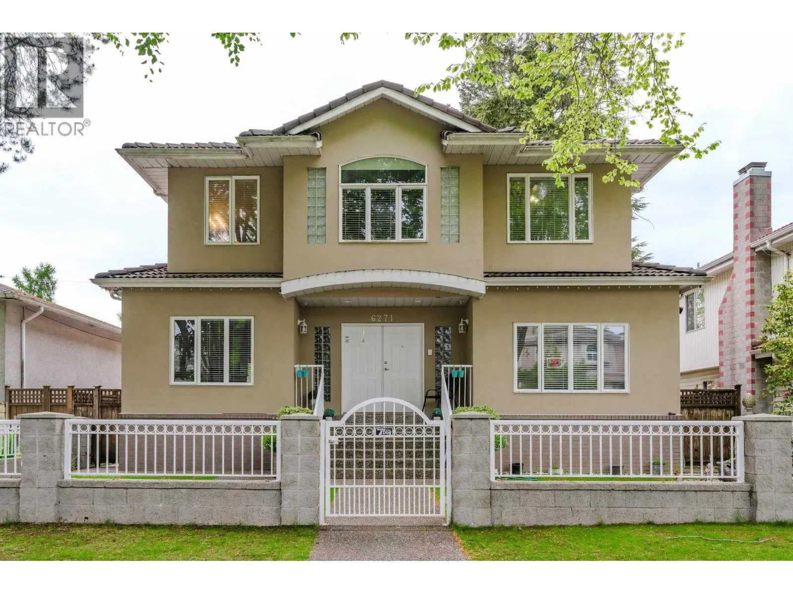 6271 ARLINGTON STREET