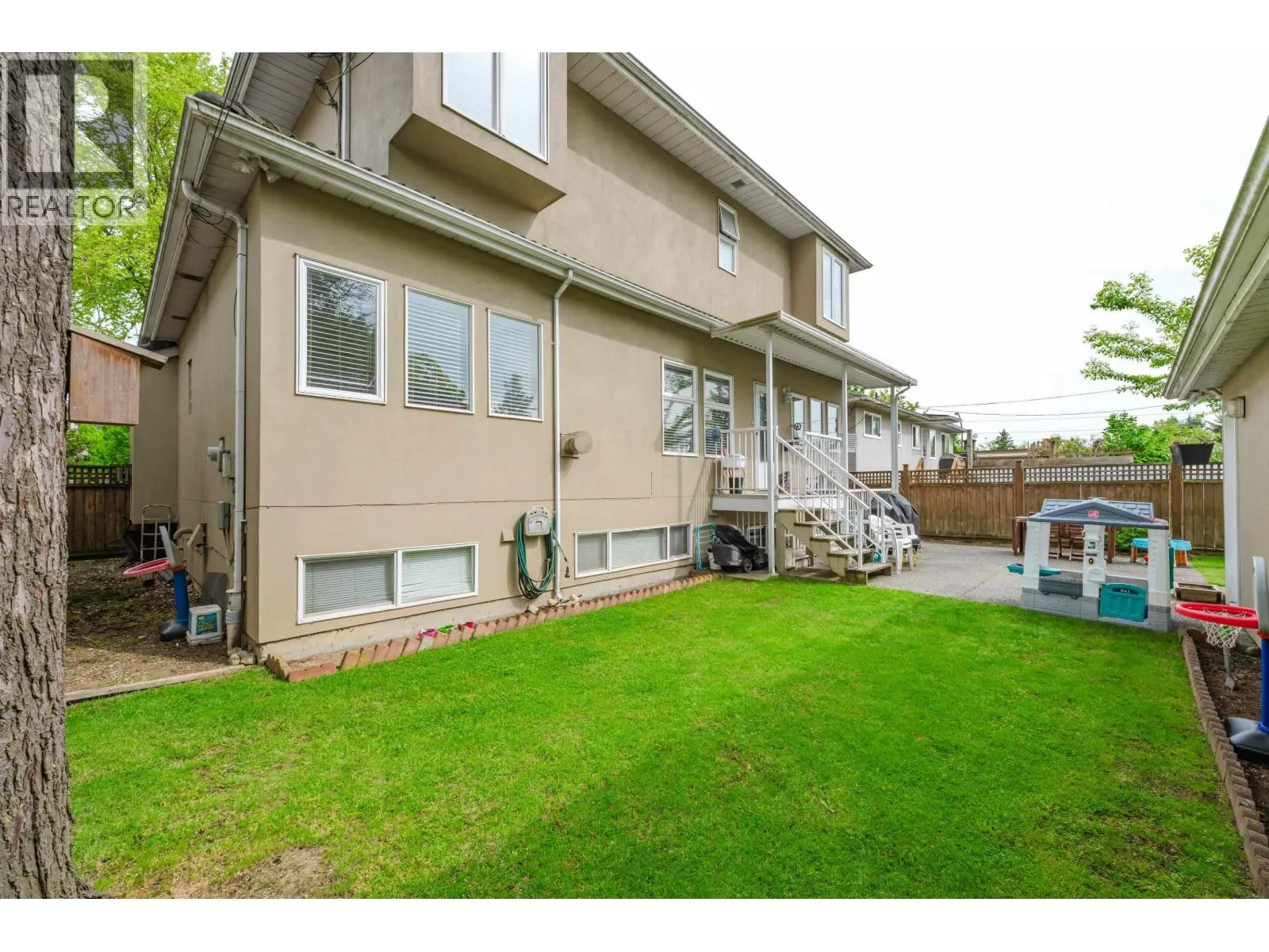 6271 ARLINGTON STREET