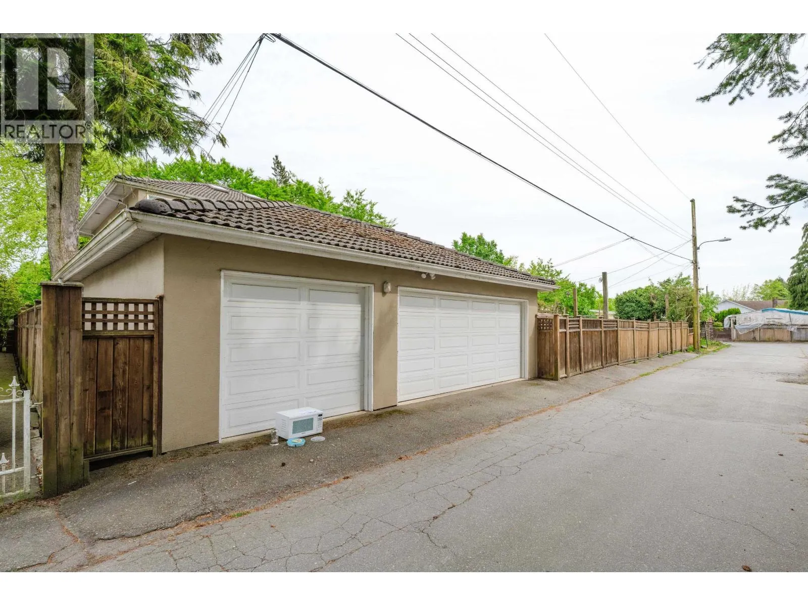 6271 ARLINGTON STREET