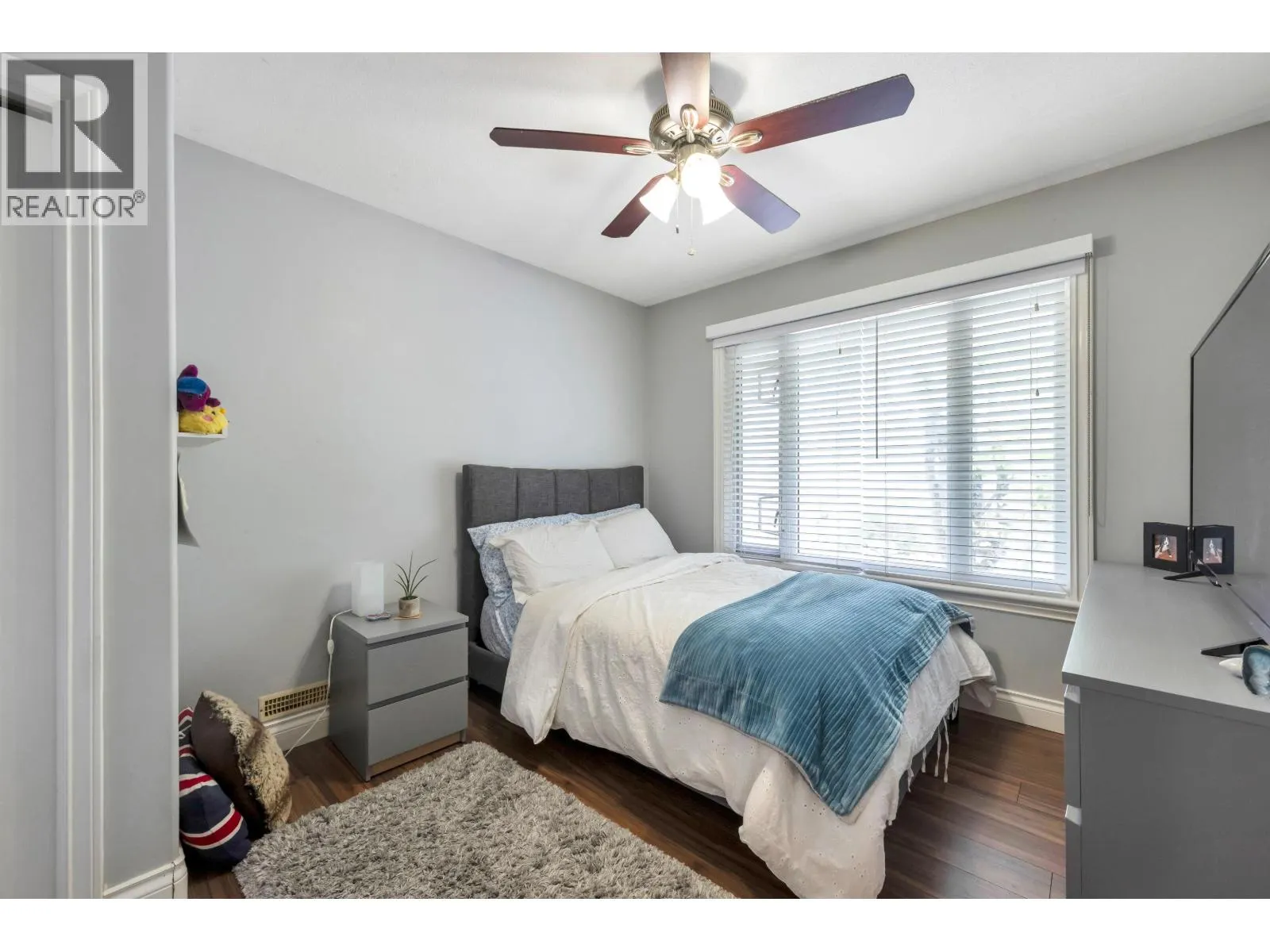 6271 ARLINGTON STREET