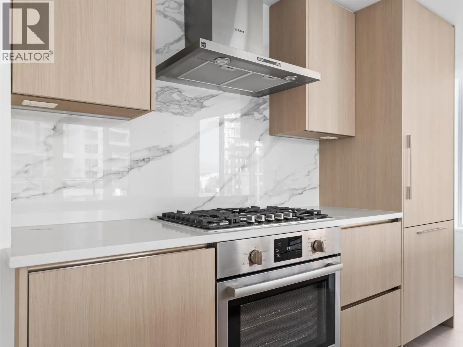 581 8671 HAZELBRIDGE WAY