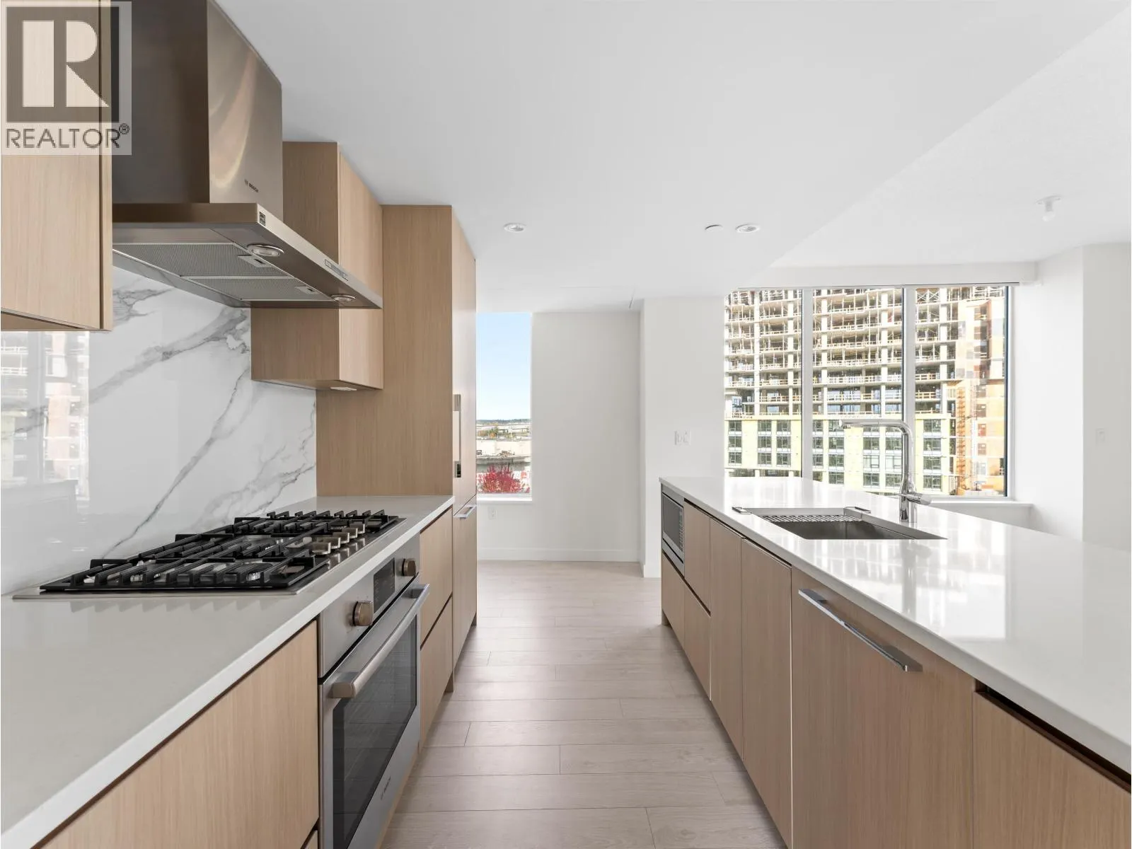 581 8671 HAZELBRIDGE WAY