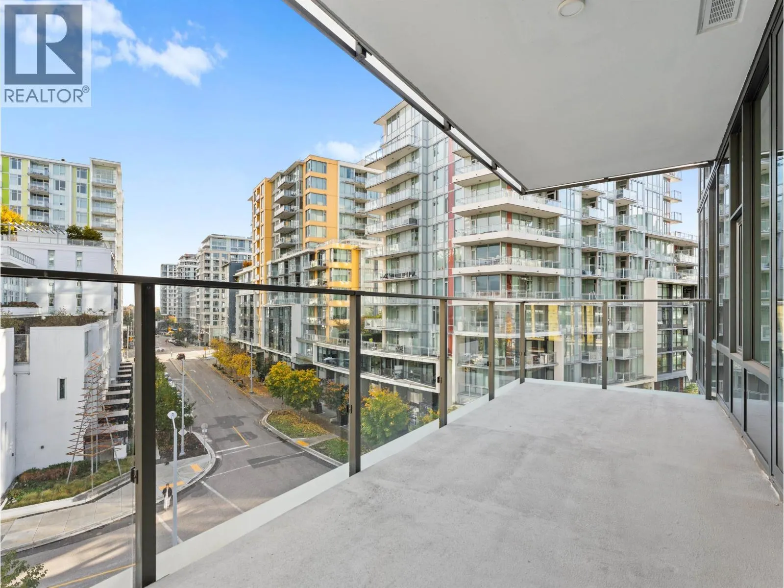 581 8671 HAZELBRIDGE WAY