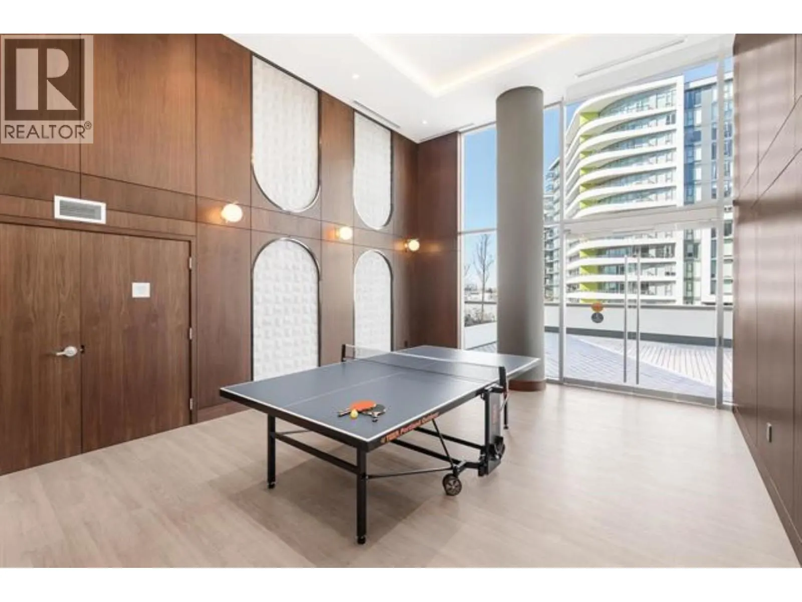 581 8671 HAZELBRIDGE WAY