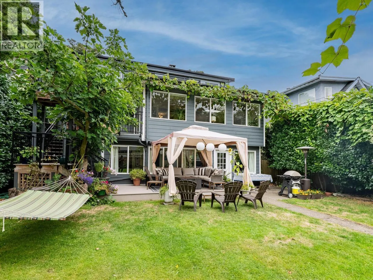 3706 W KING EDWARD AVENUE