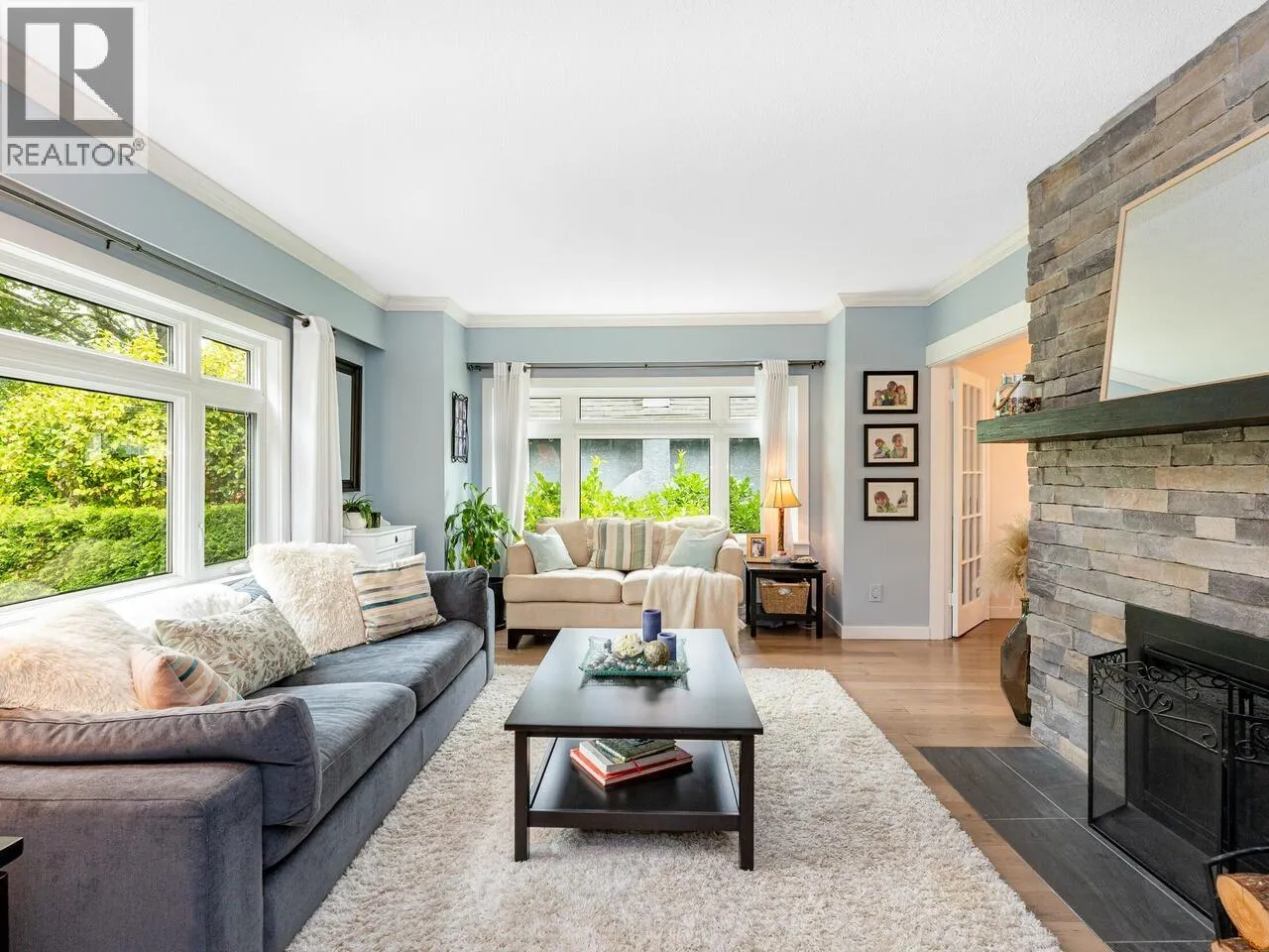 3706 W KING EDWARD AVENUE