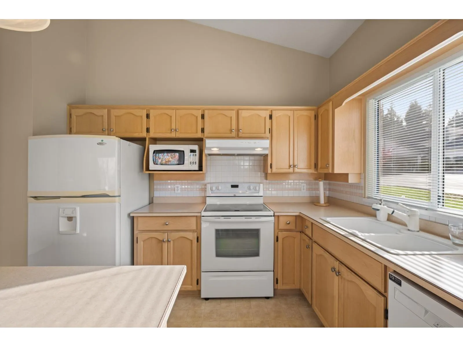 79 9012 WALNUT GROVE DRIVE