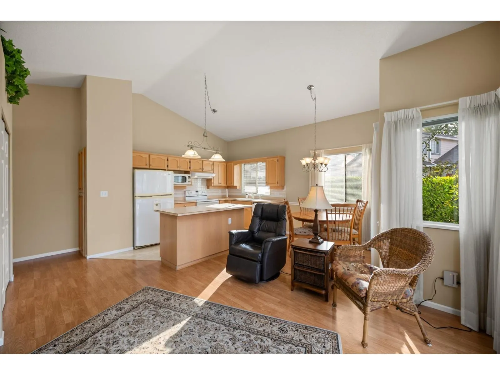 79 9012 WALNUT GROVE DRIVE