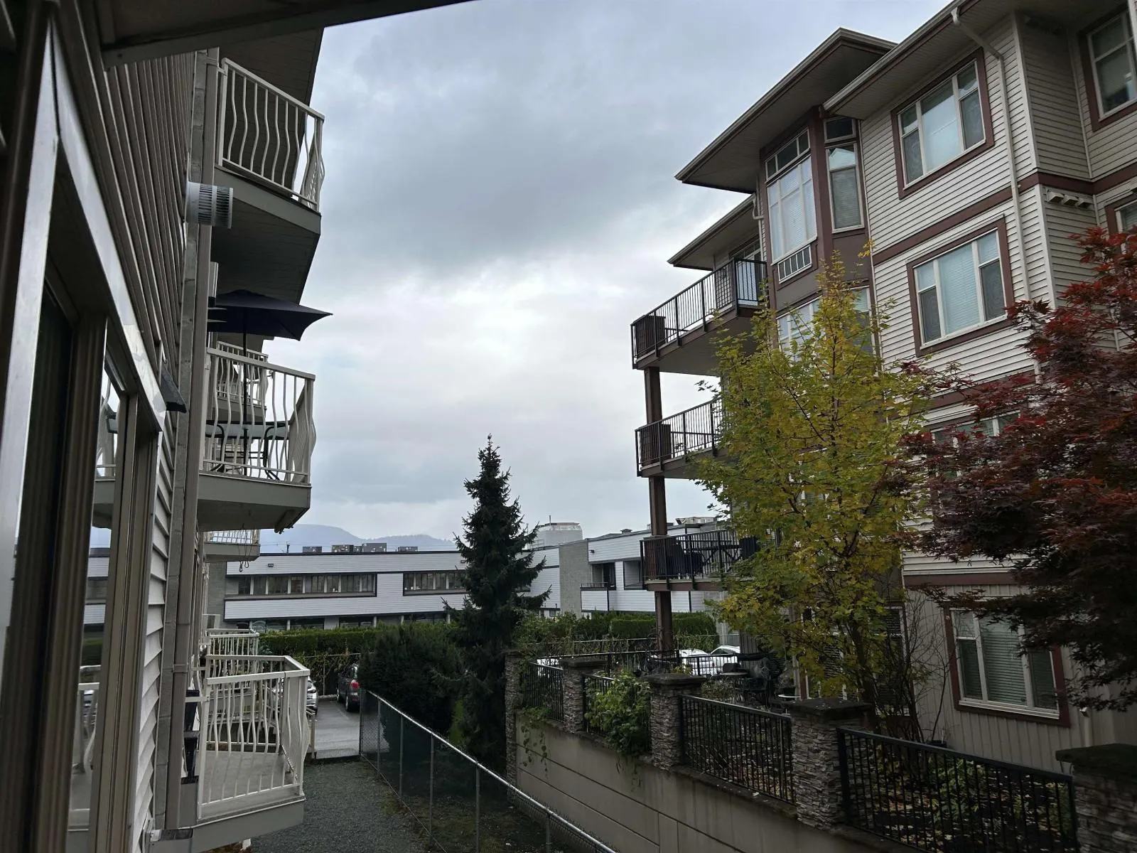 209 9186 EDWARD STREET|Chilliwack Proper West