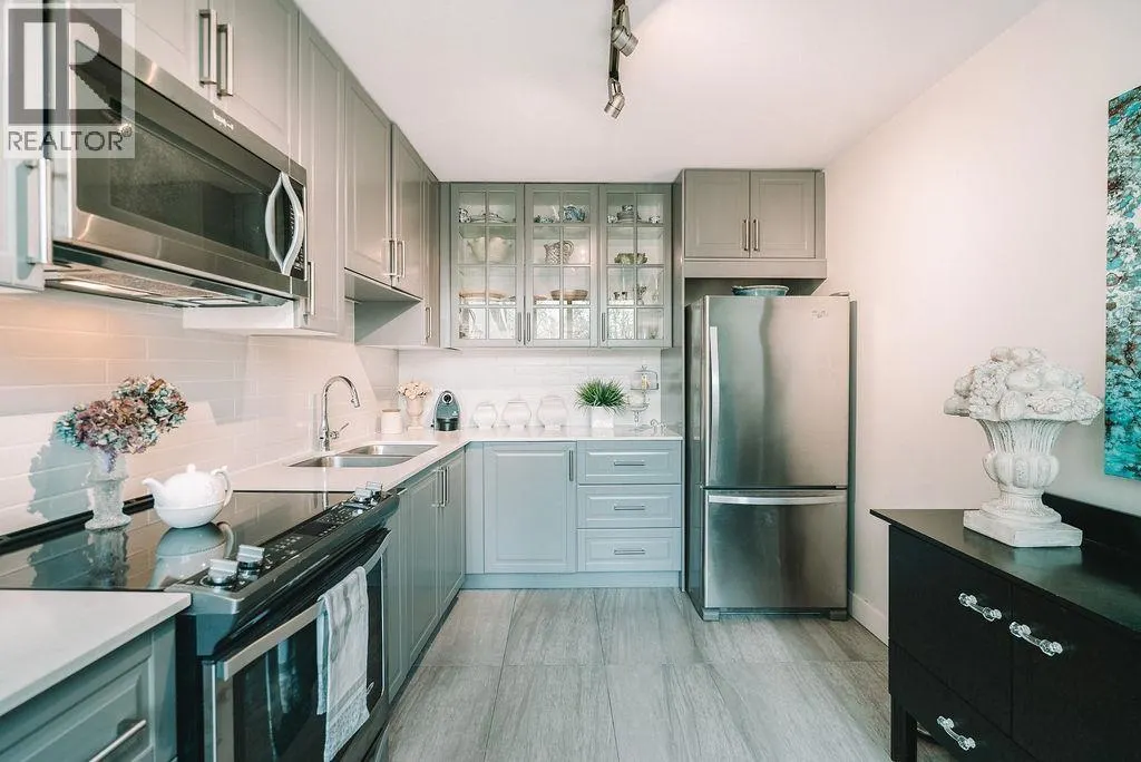 310 1445 MARPOLE AVENUE