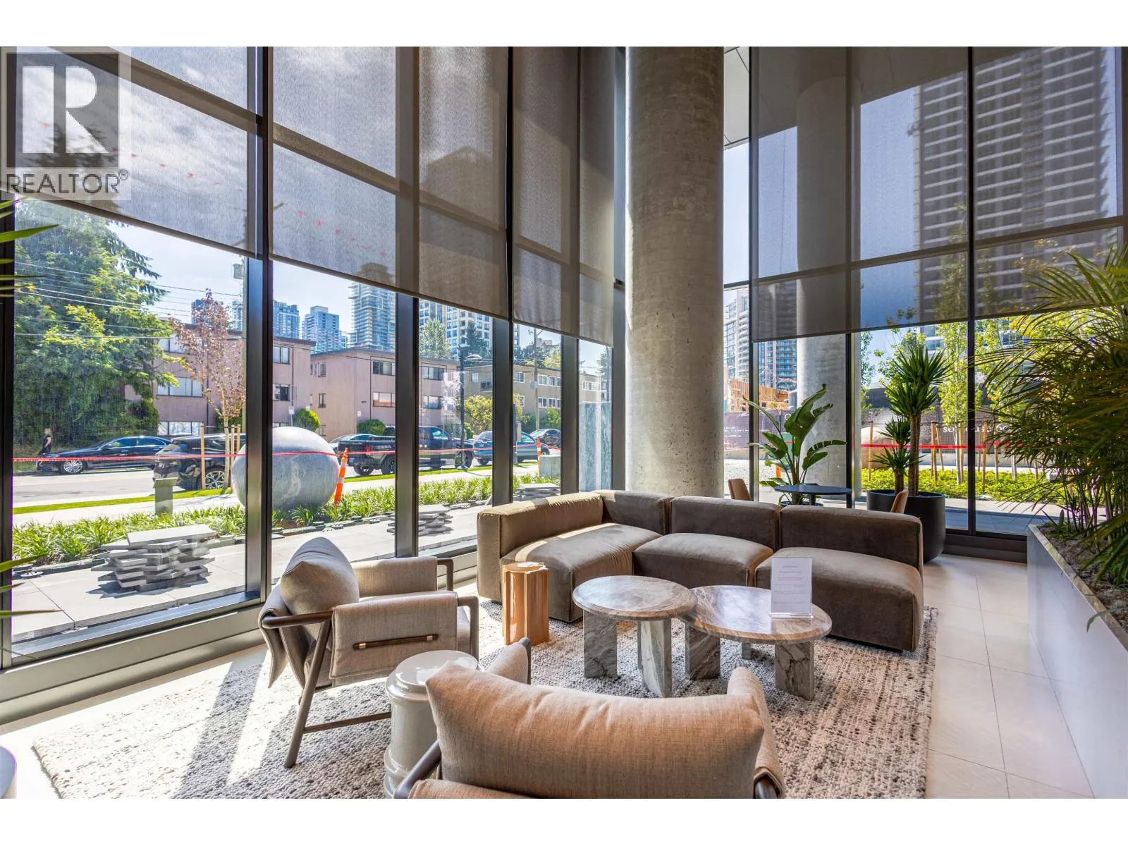 2505 5987 WILSON AVENUE