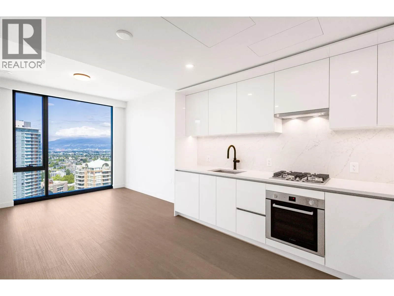 2505 5987 WILSON AVENUE