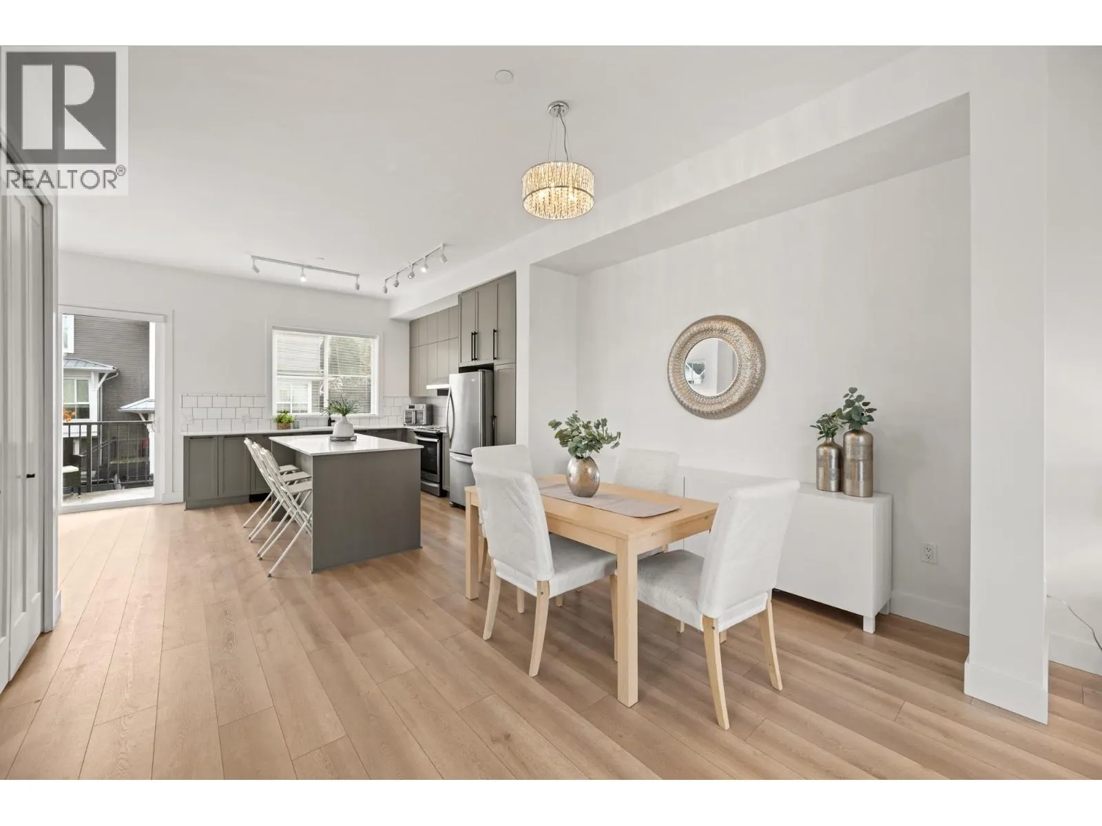 72 4656 ORCA WAY WAY