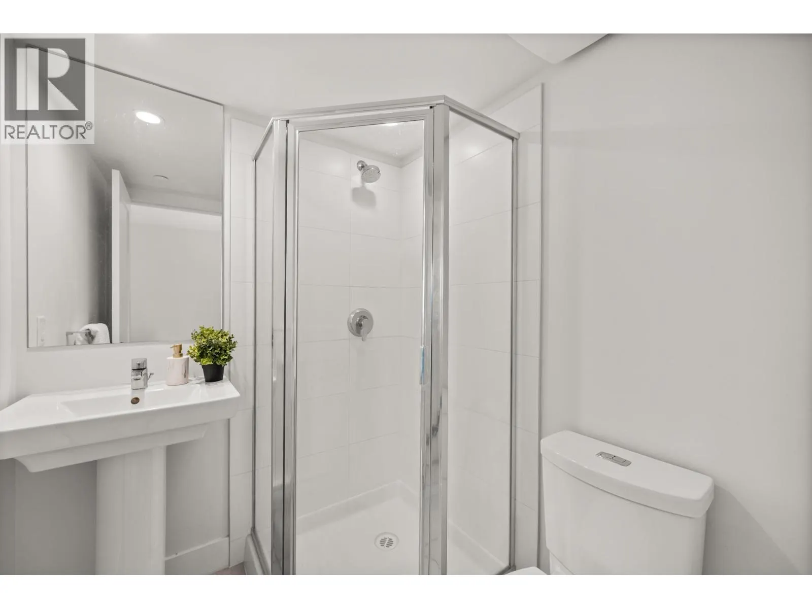 72 4656 ORCA WAY WAY