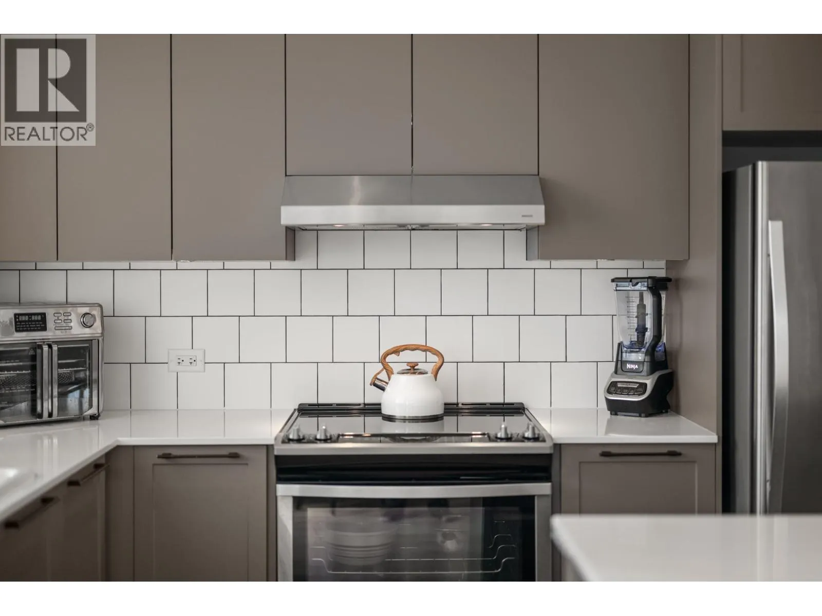 72 4656 ORCA WAY WAY