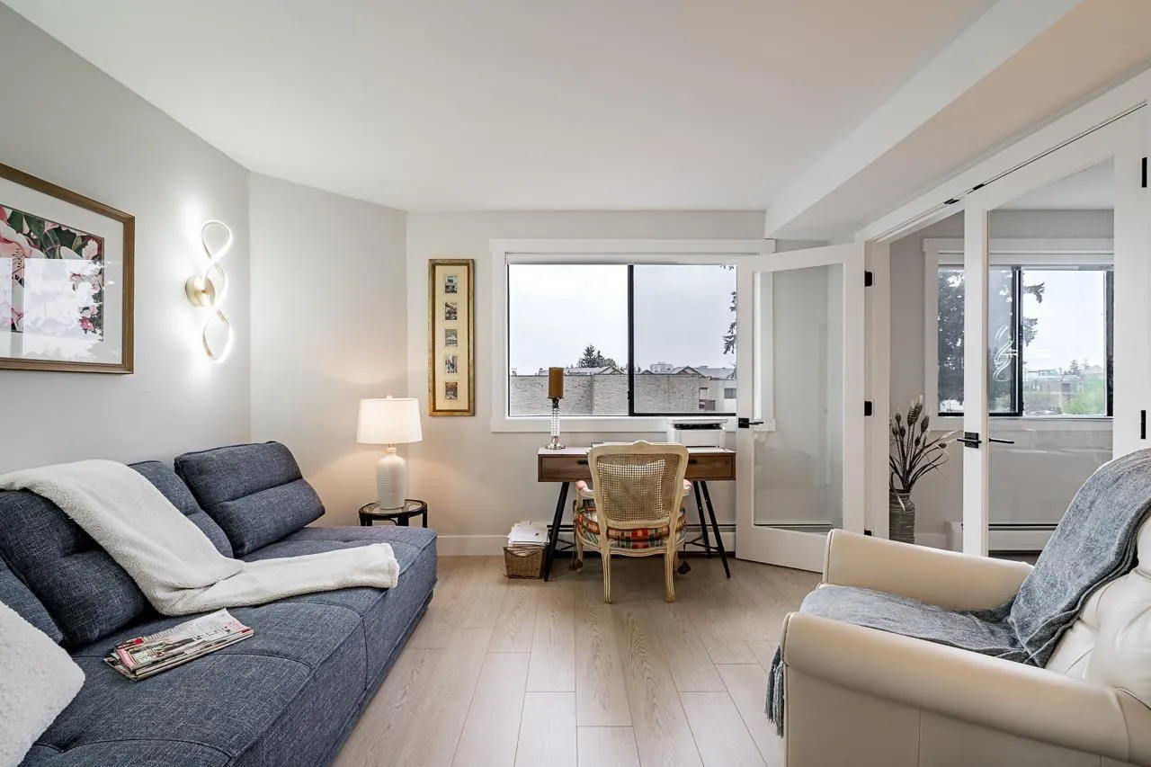 301 31955 OLD YALE ROAD