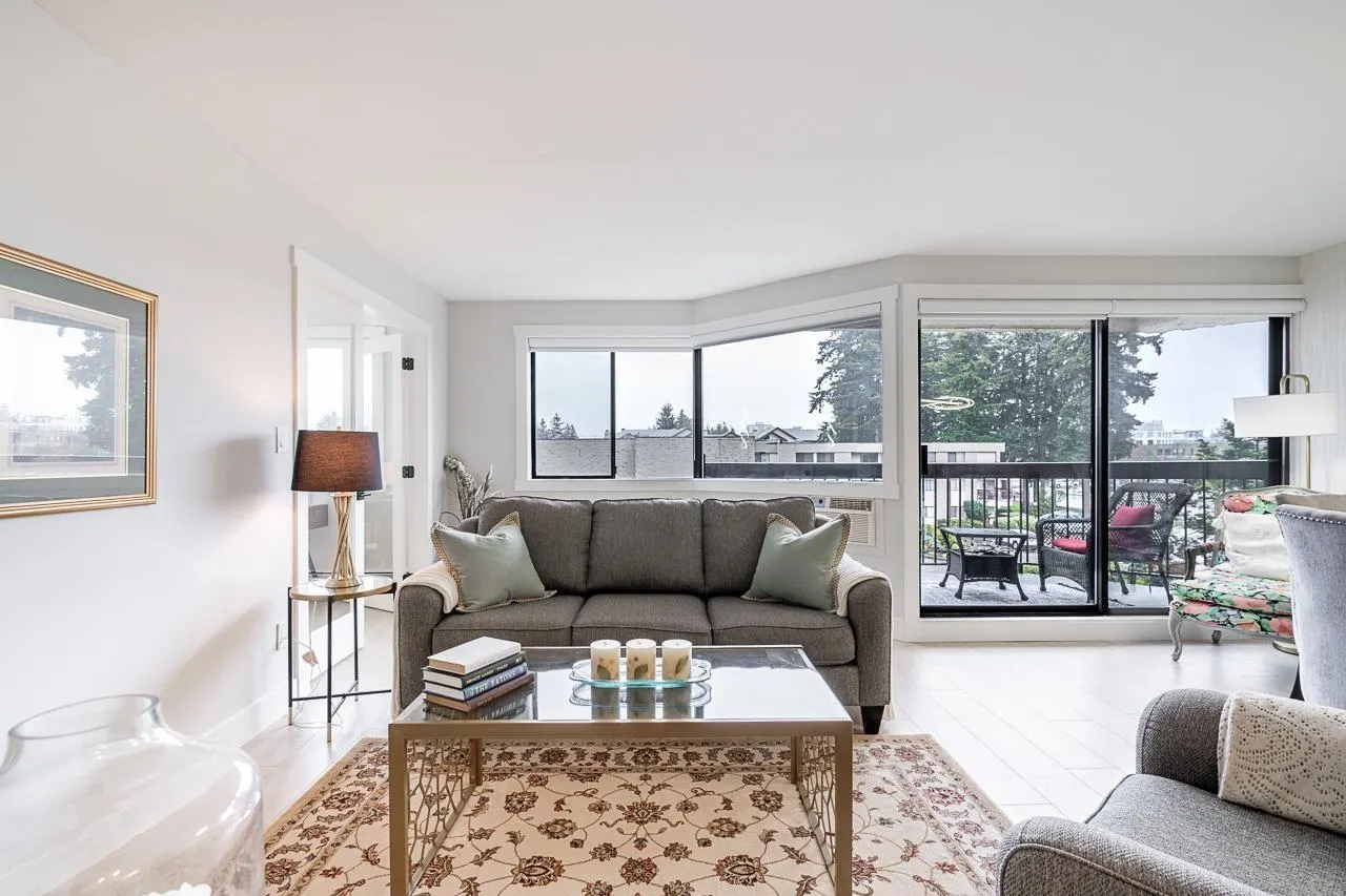 301 31955 OLD YALE ROAD