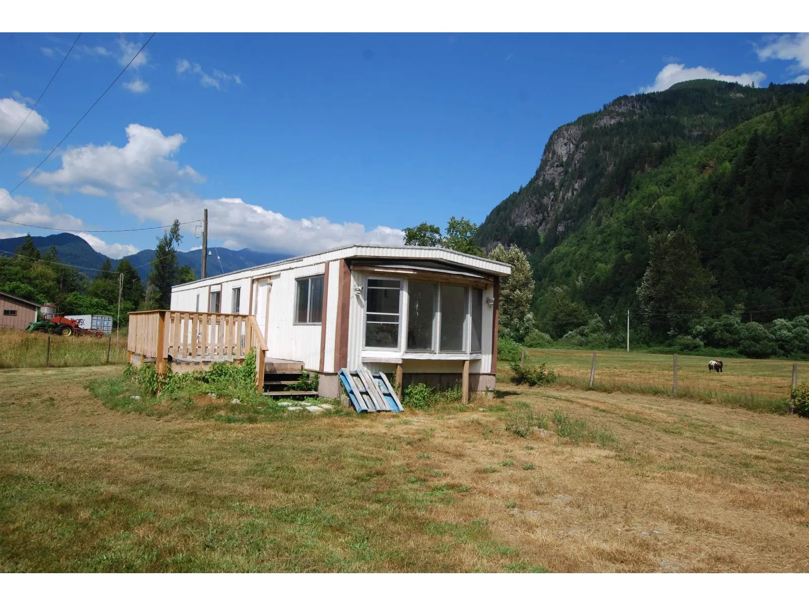 58661 DENT ROAD|Laidlaw