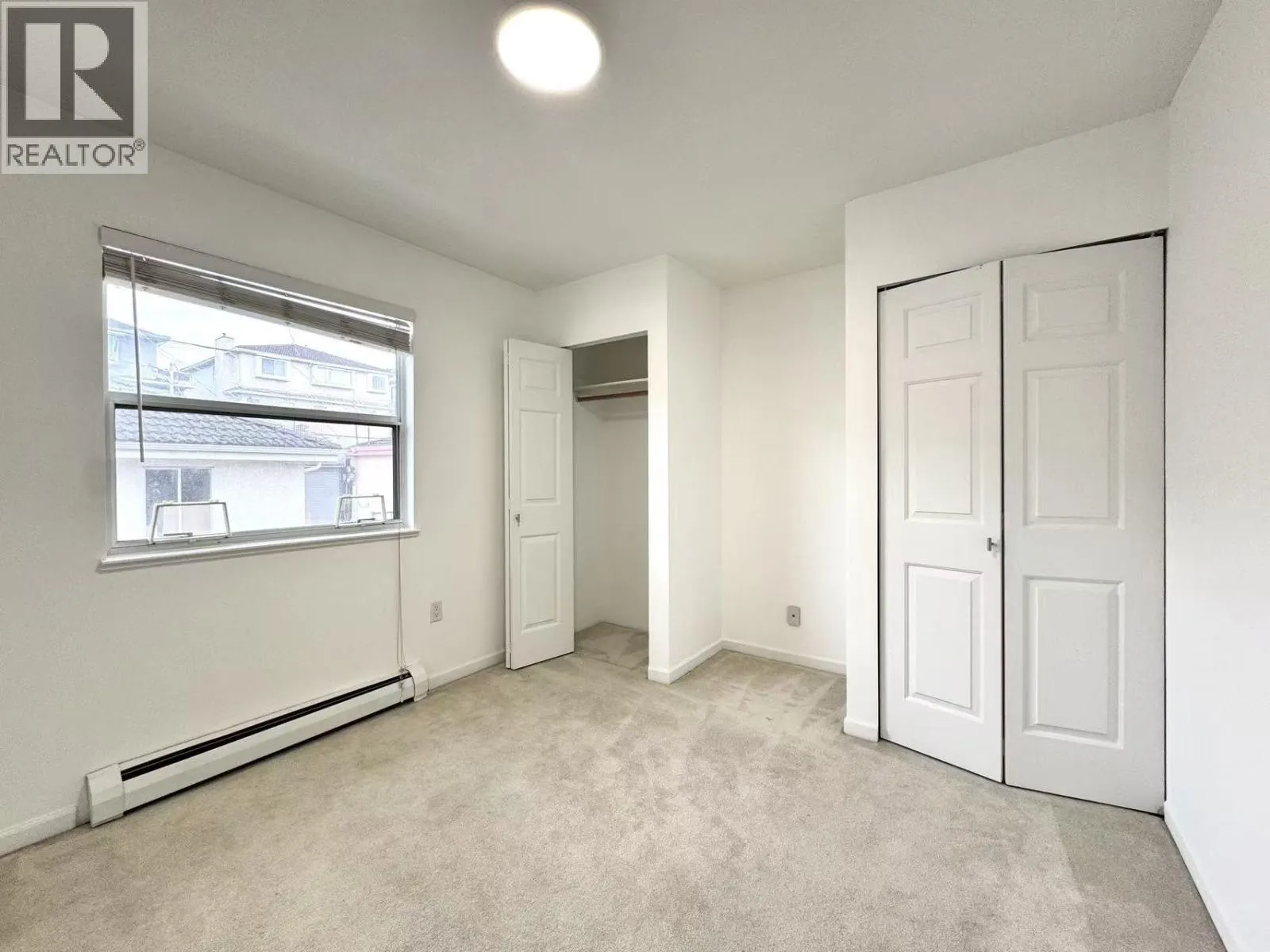 2 1921 HARRISON DRIVE