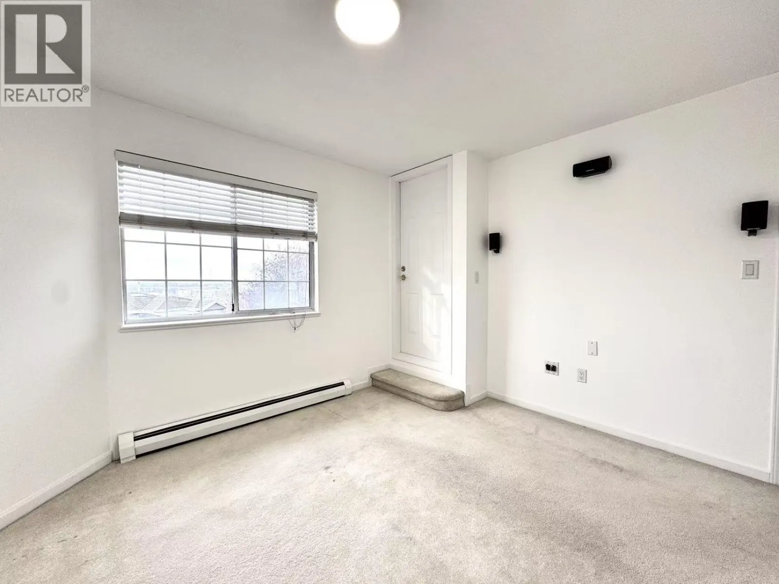 2 1921 HARRISON DRIVE