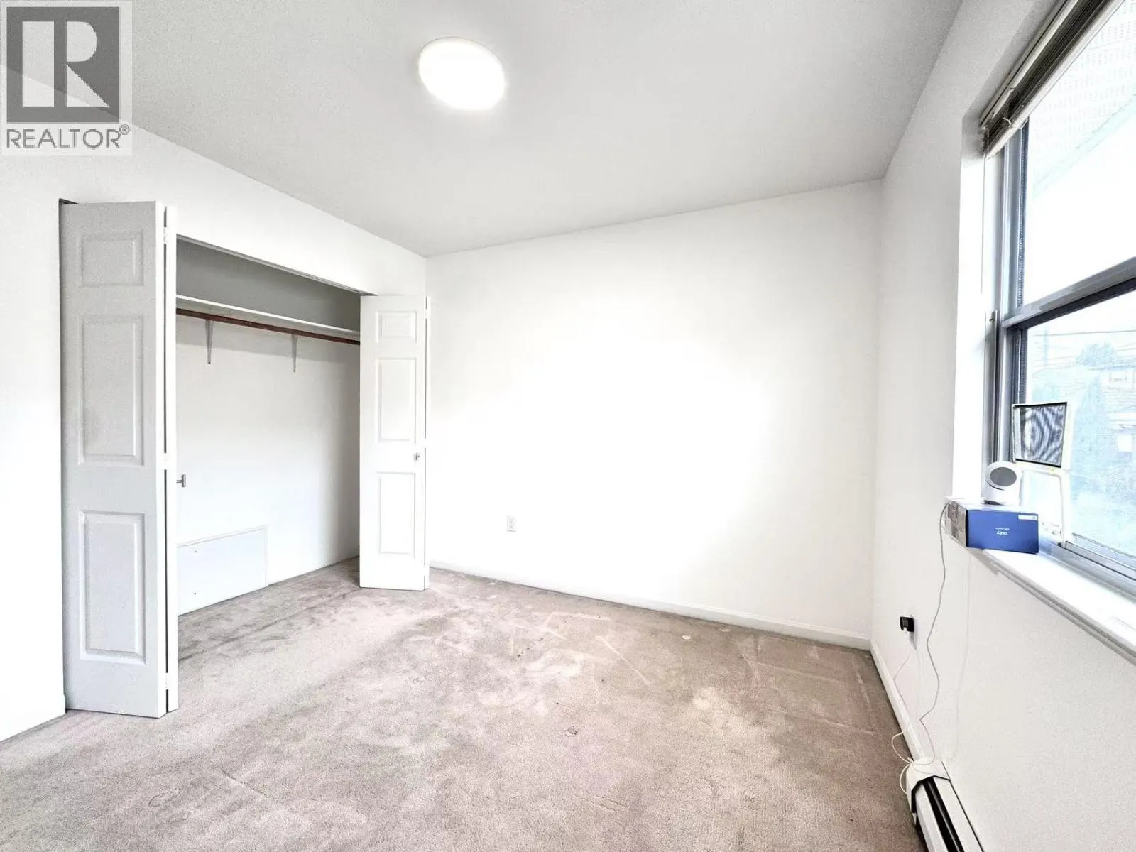 2 1921 HARRISON DRIVE