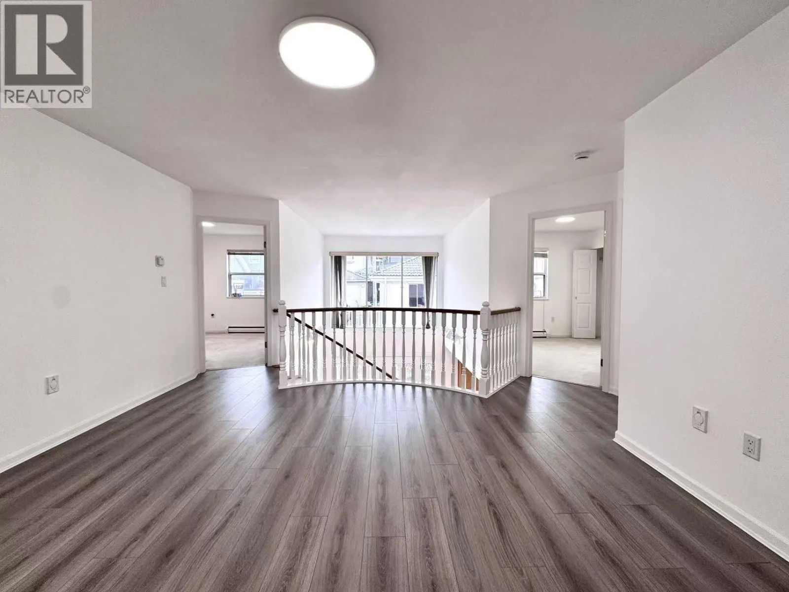 2 1921 HARRISON DRIVE