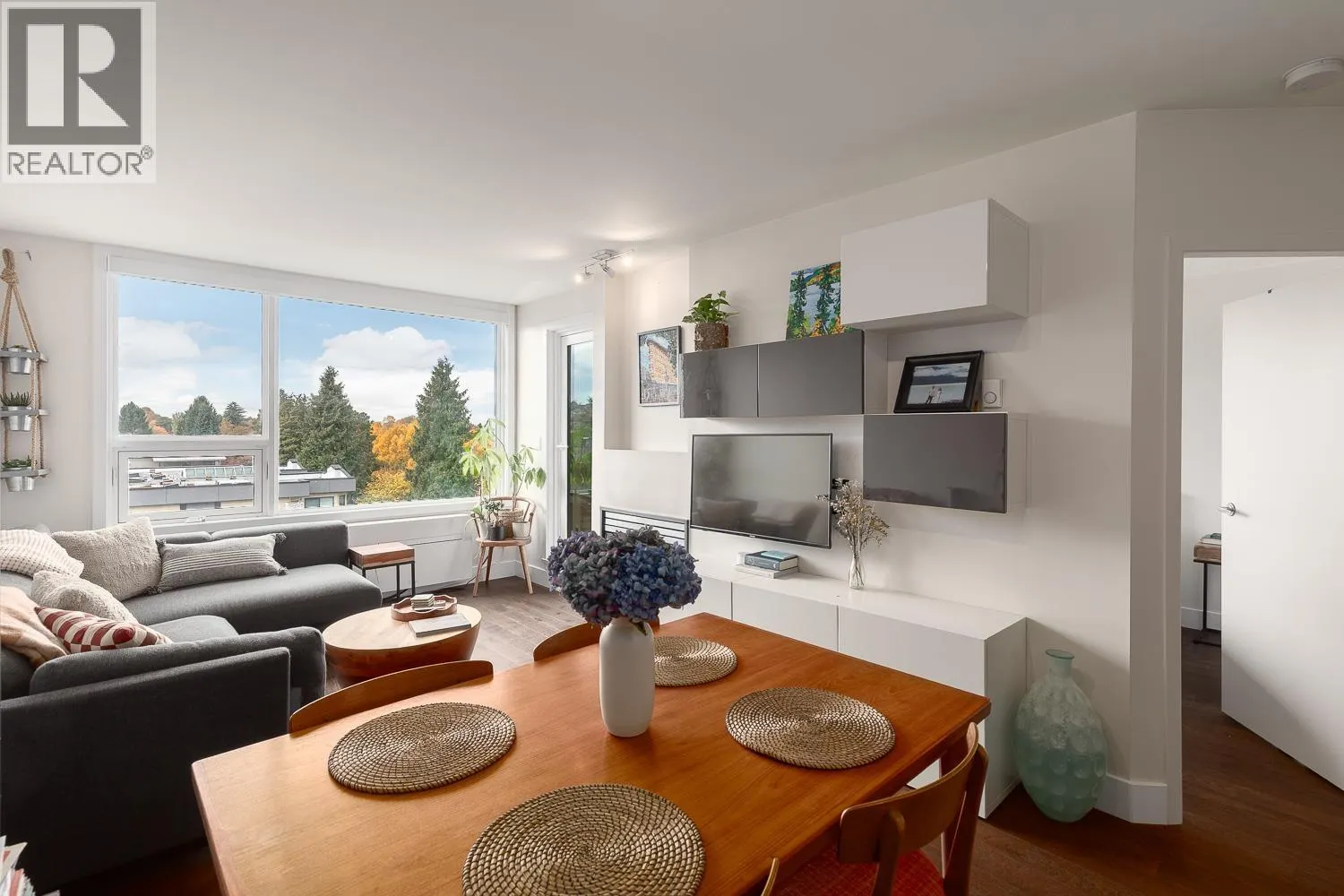 507 1888 YORK AVENUE