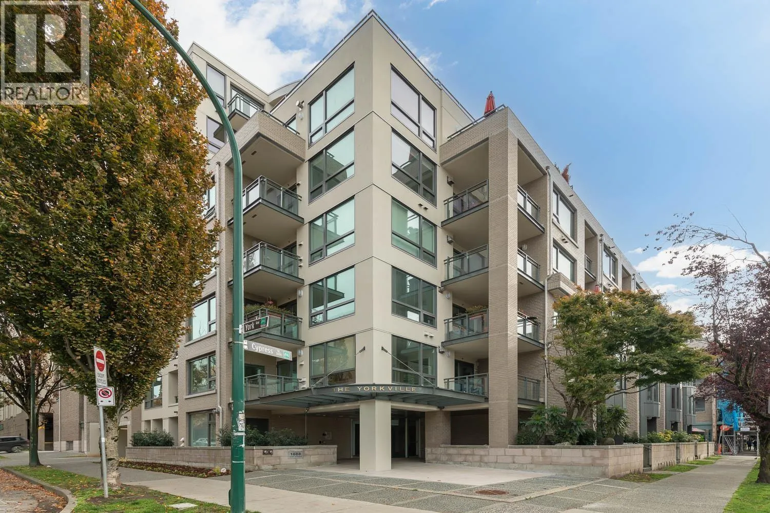 507 1888 YORK AVENUE