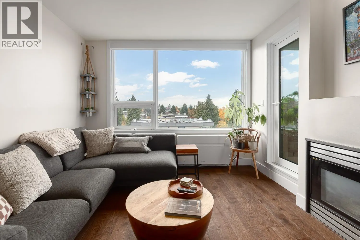 507 1888 YORK AVENUE