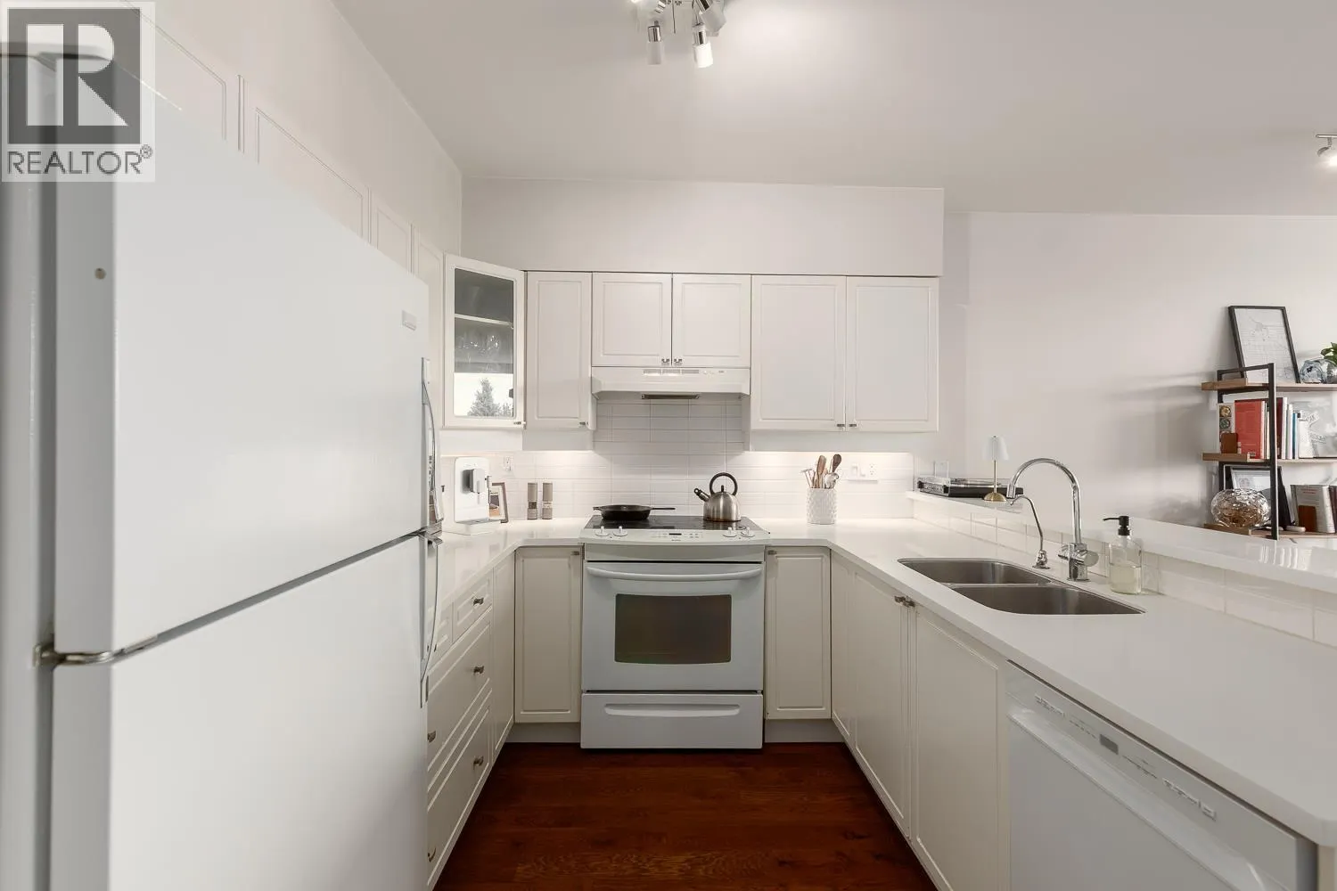 507 1888 YORK AVENUE