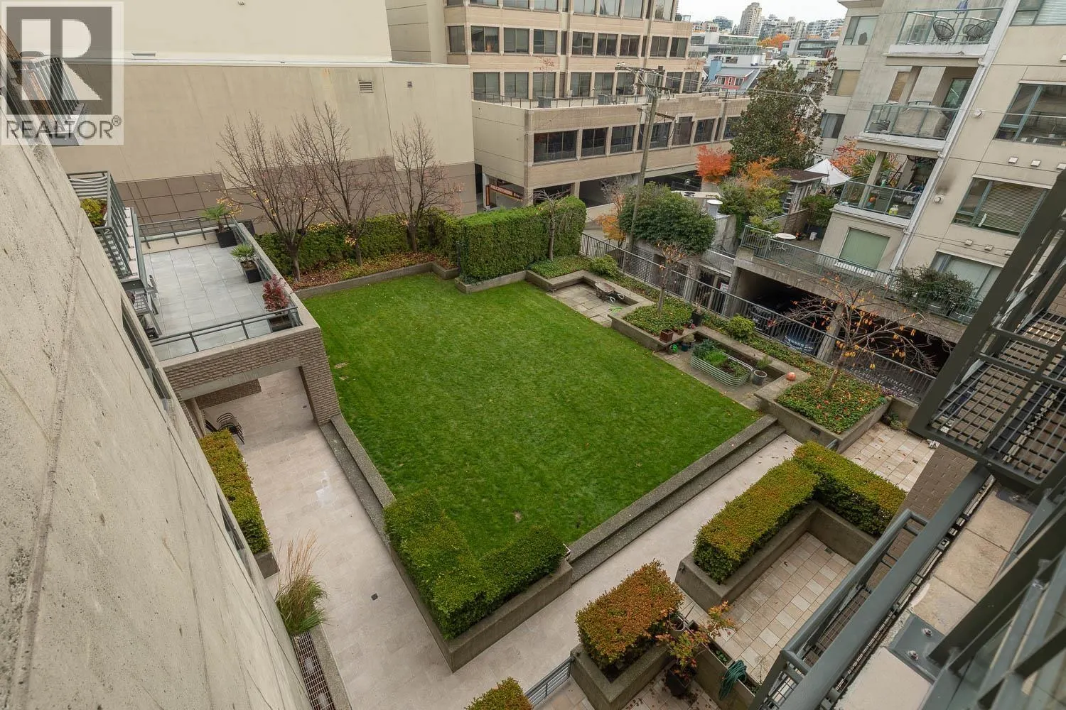 507 1888 YORK AVENUE