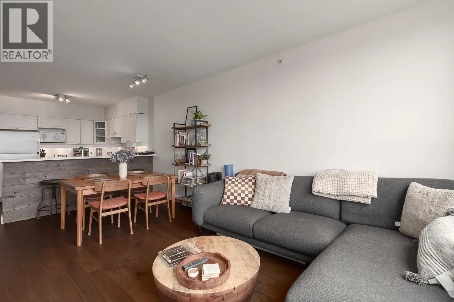 507 1888 YORK AVENUE