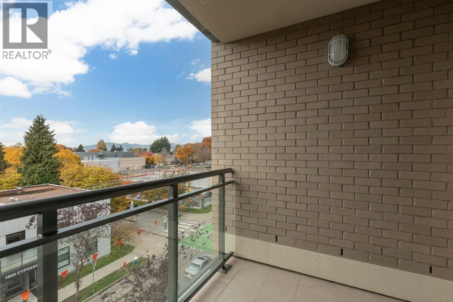 507 1888 YORK AVENUE