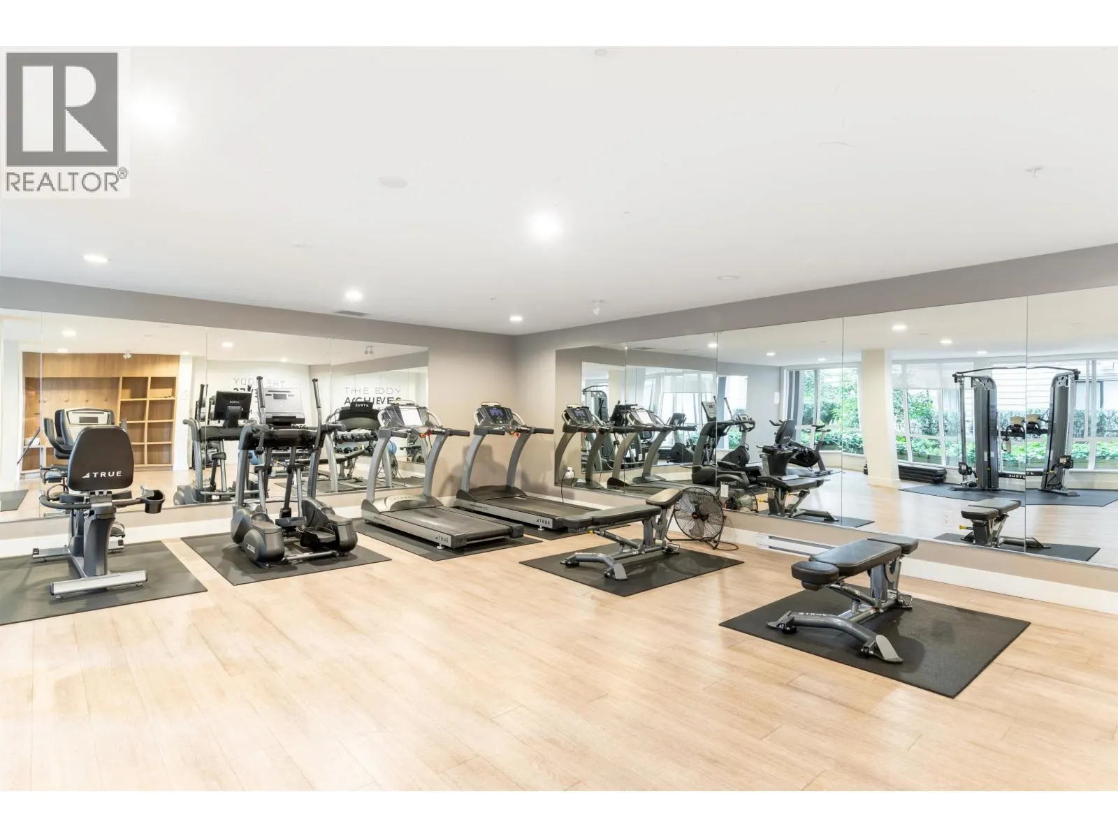 607 7588 16TH STREET