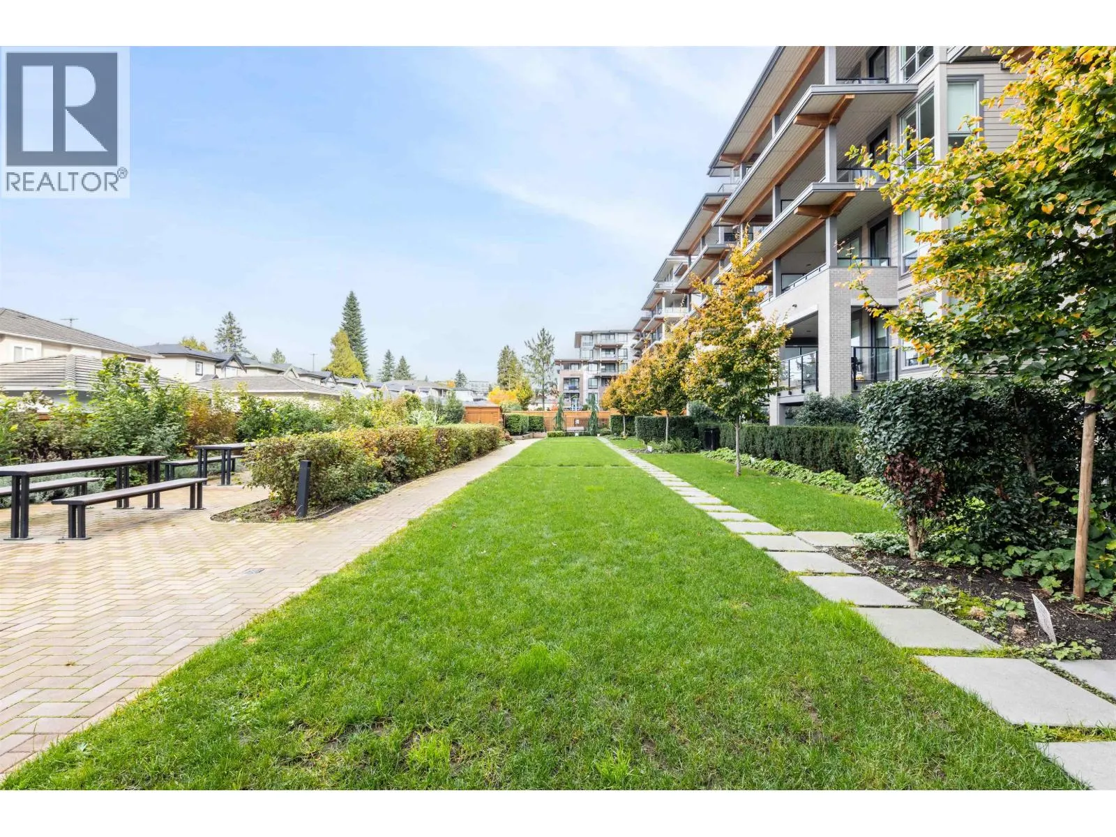 607 7588 16TH STREET