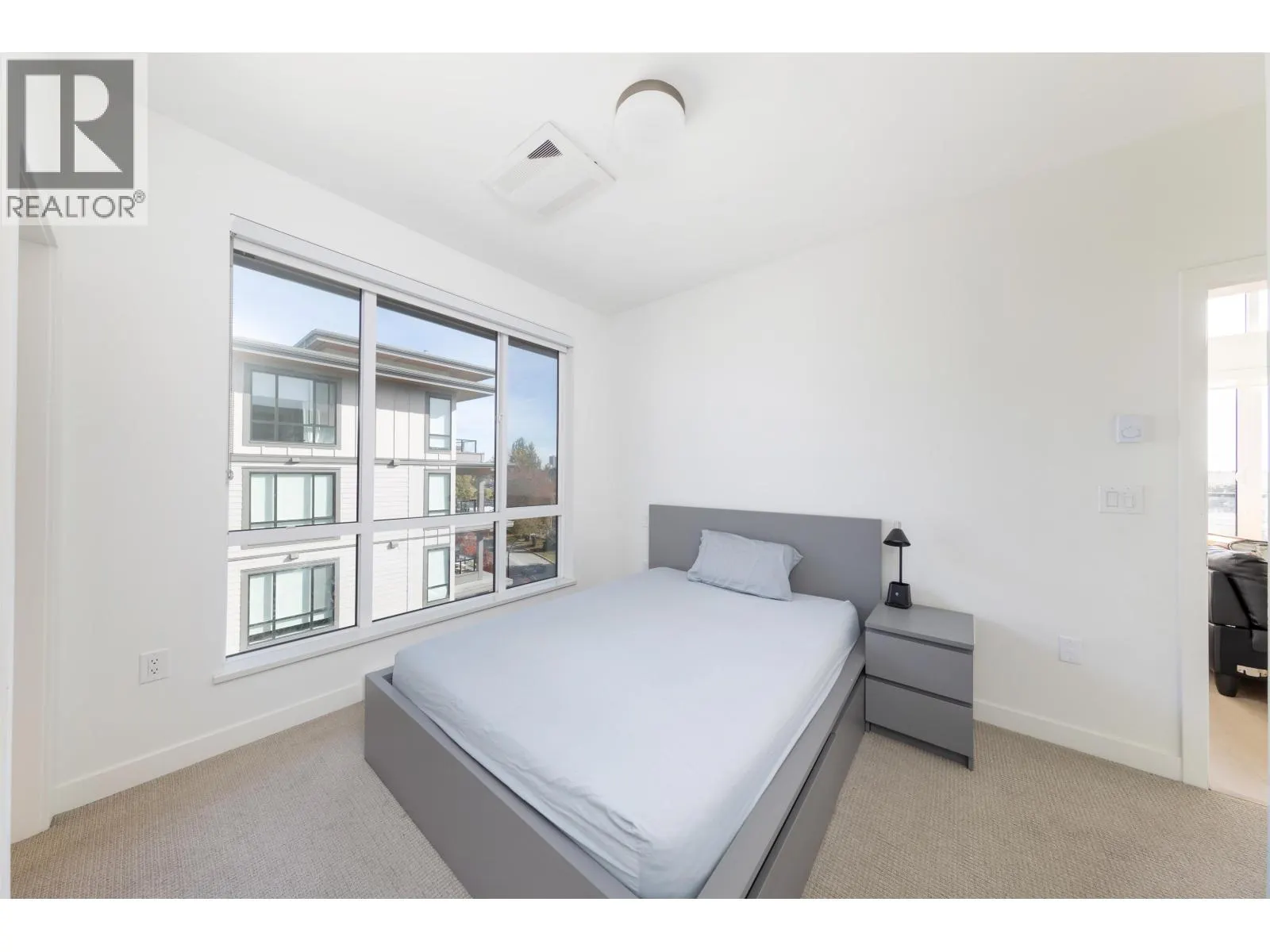 607 7588 16TH STREET