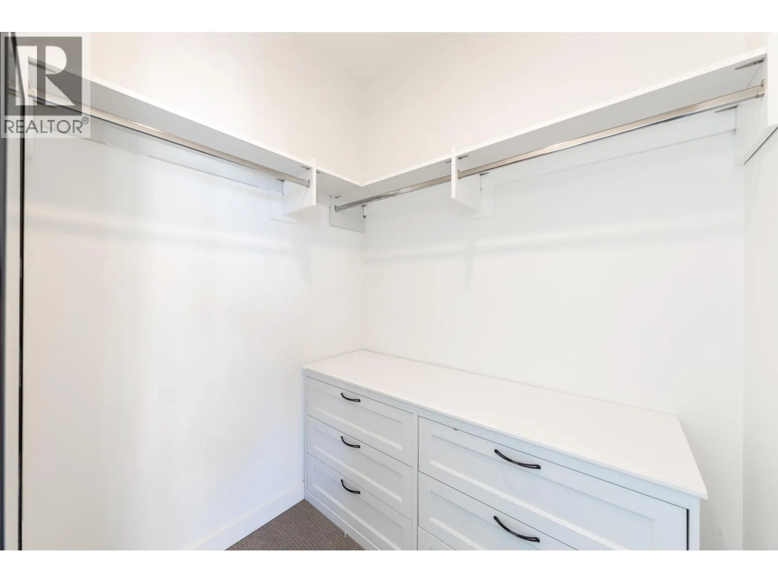 607 7588 16TH STREET