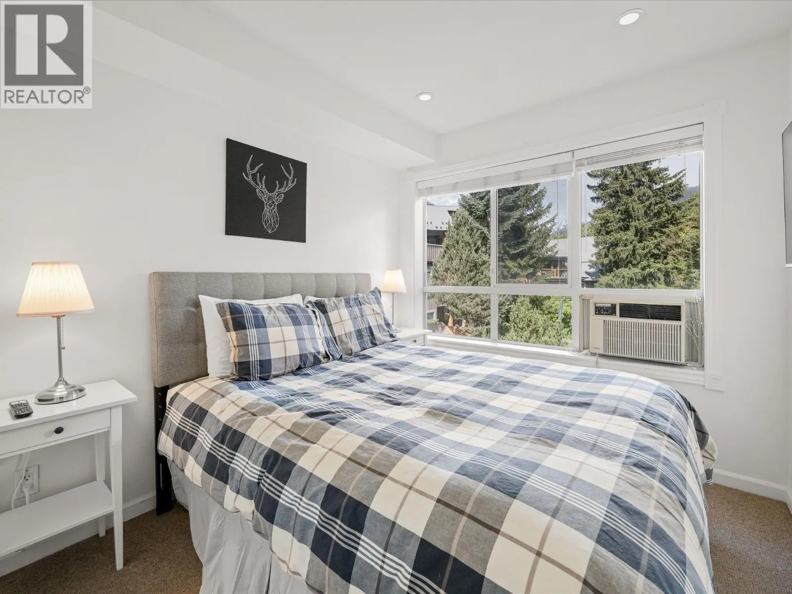 98 4388 NORTHLANDS BOULEVARD