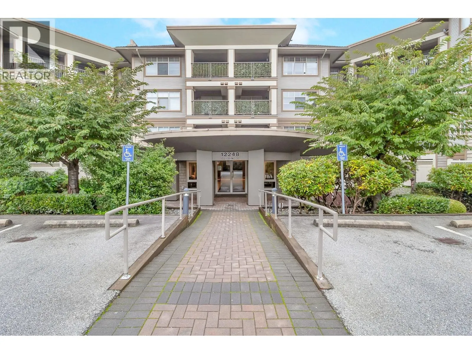 201 12248 224 STREET